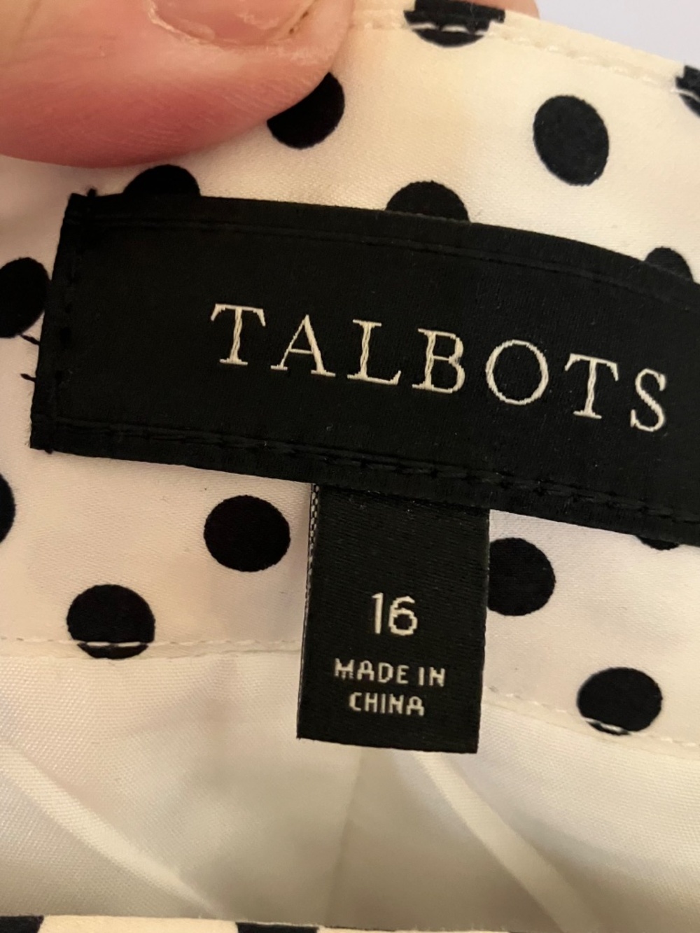 Talbots Size 16 Polka Dot Pleated Skirt Embroidered Scallop Hem - Picture 3 of 3